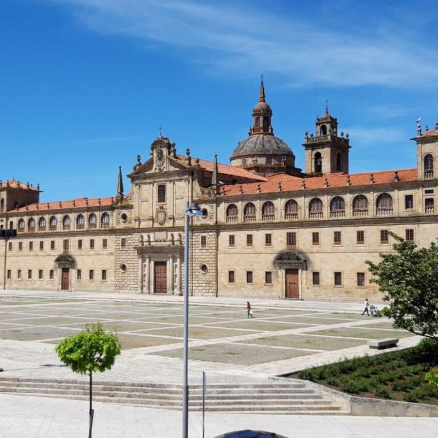 Appartamento Andurina Monforte De Lemos Esterno foto